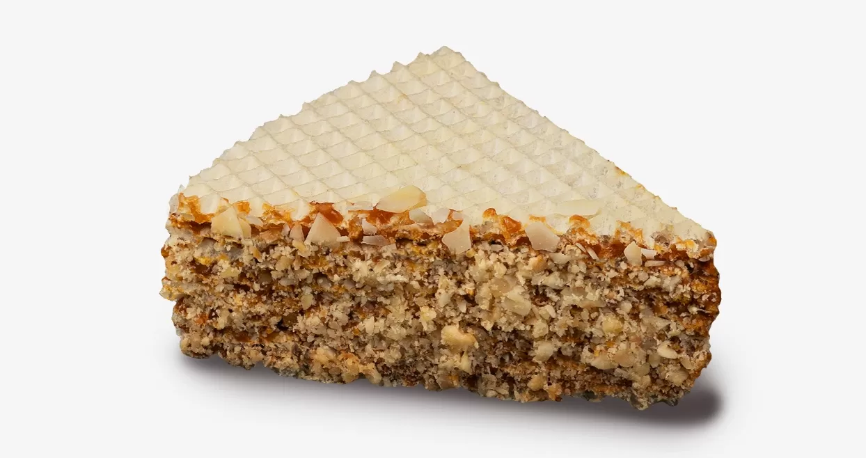 вафельний торт з фундуком